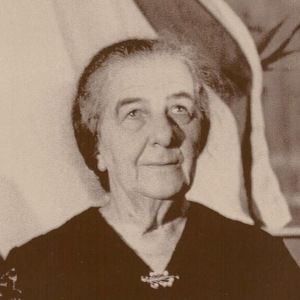 Meet your Posher, Ilana